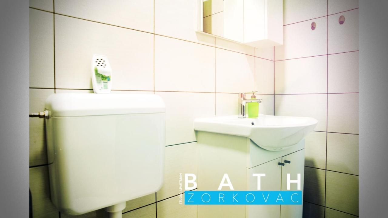 OzaljStudio Apartman Zorkovacアパートメント エクステリア 写真